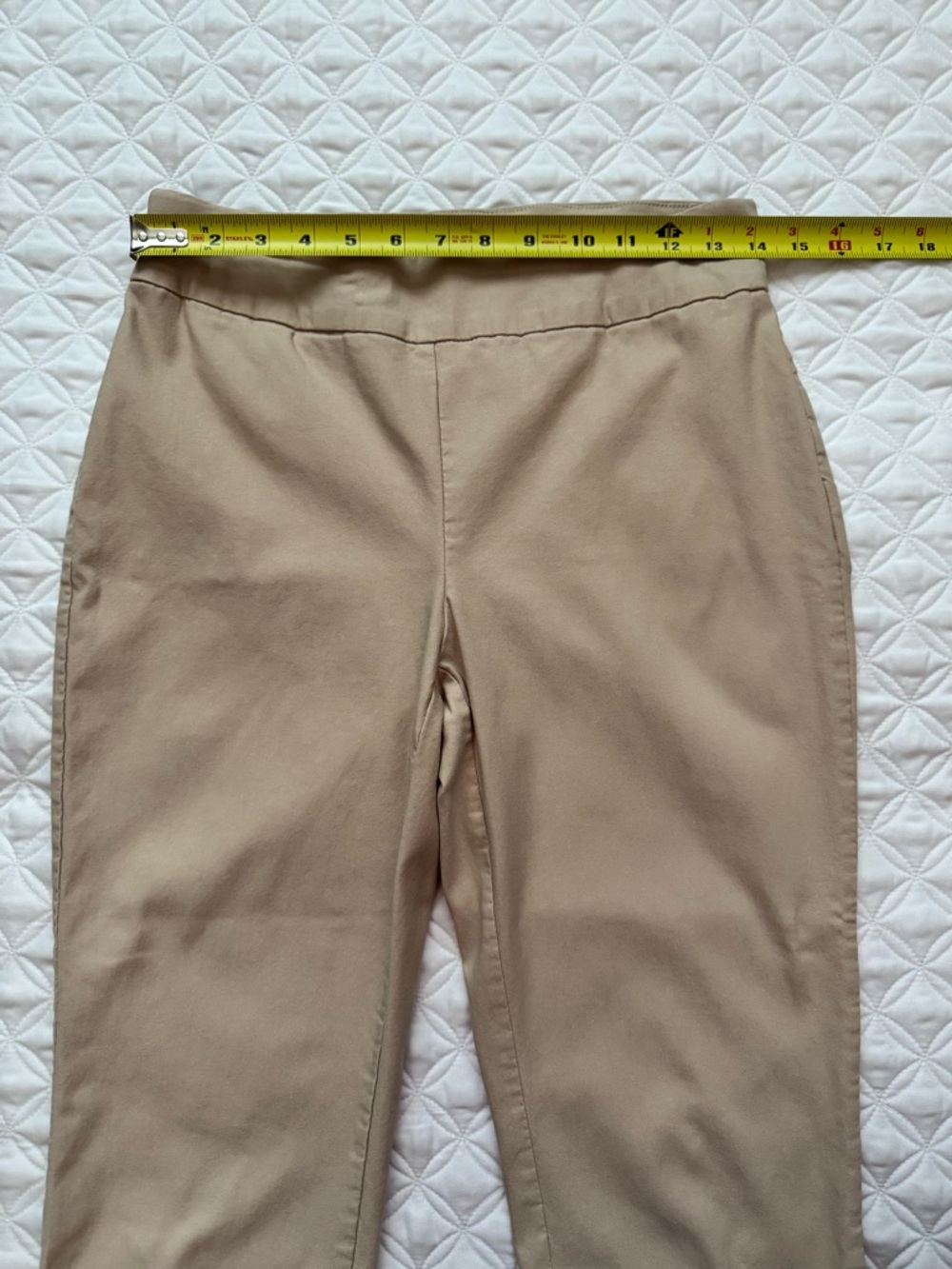 Chico's Tan So Slimming Cropped Pull-on Pants Size Small 4, Chicos Size 0 - Picture 5 of 13
